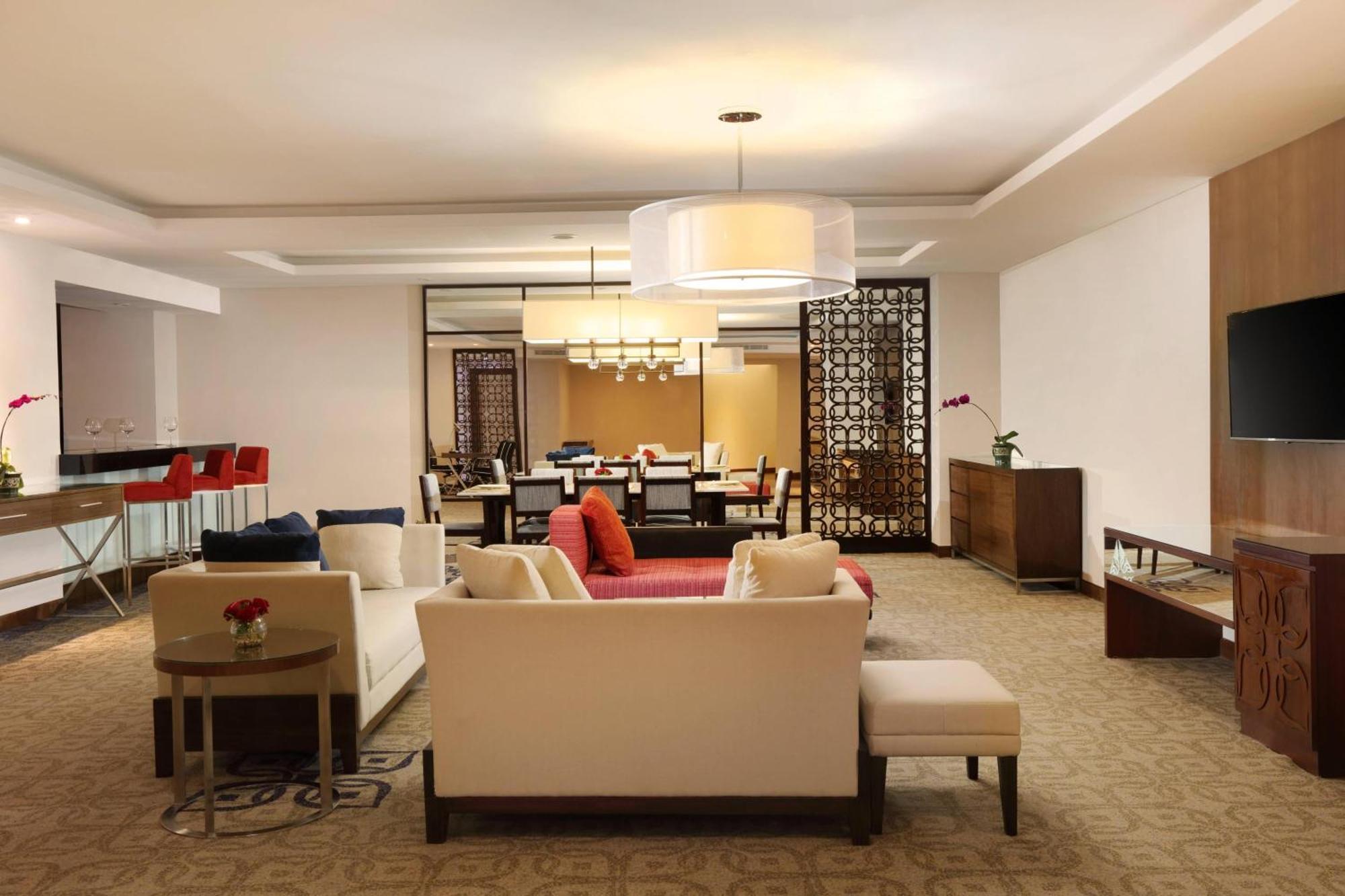 Four Points By Sheraton Makassar Exterior foto
